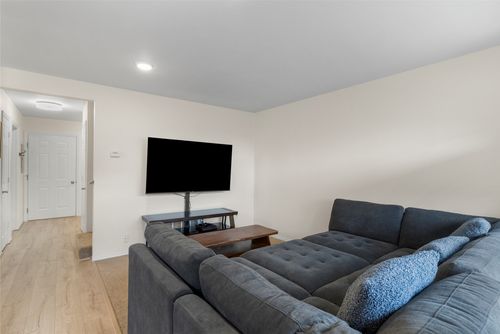 unit-c-1909 Idaho St, Missoula, MT, 59801-1472 | Card Image