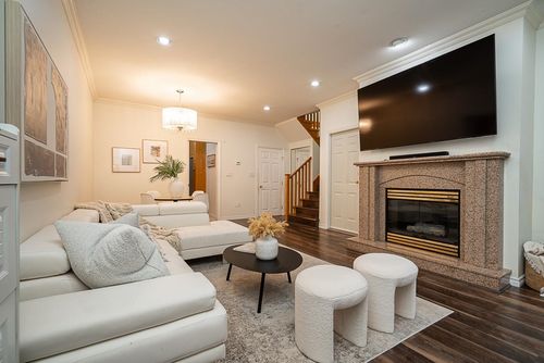 7408 18th Ave, Burnaby, BC, V3N1H5 | Card Image