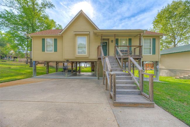 220 Harbor Dr, House other with 3 bedrooms, 2 bathrooms and 2 parking in Onalaska TX | Image 4