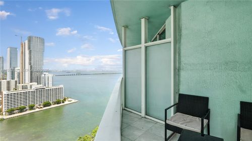 apt-2810-1900 N Bayshore Dr, Miami, FL, 33132-3014 | Card Image