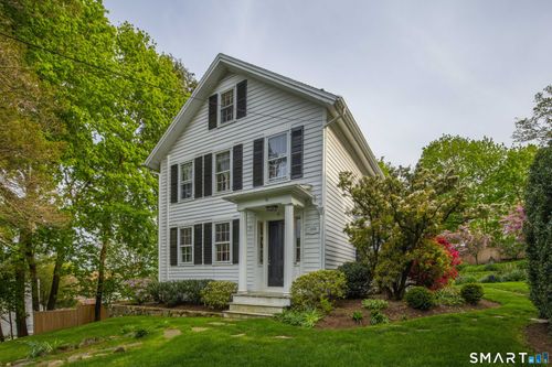 15 Wright St, Westport, CT, 06880-3113 | Card Image