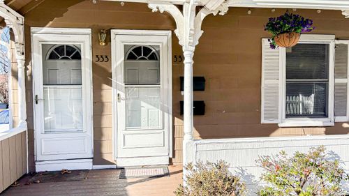 335 Zion St, Hartford, CT, 06106-3033 | Card Image