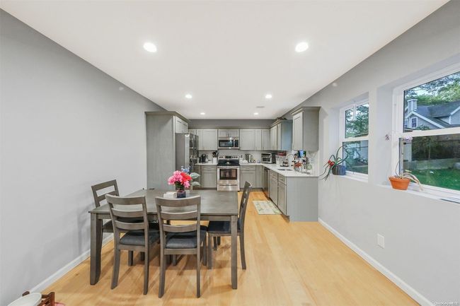 6 Mars Rd, House other with 3 bedrooms, 2 bathrooms and null parking in Rocky Point NY | Image 11