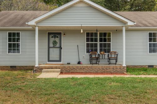 2576 Farms Cir, Woodlawn, TN, 37191-9312 | Card Image