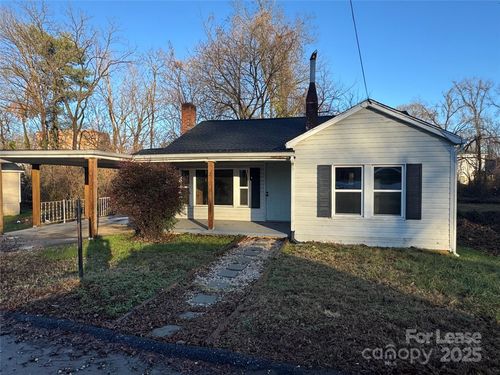 123 Lincoln St, Statesville, NC, 28677-6147 | Card Image