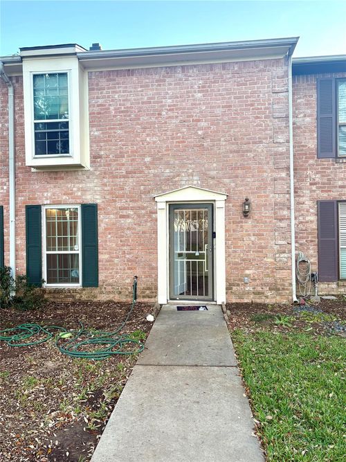14213 Lost Meadow Ln, Houston, TX, 77079-3112 | Card Image