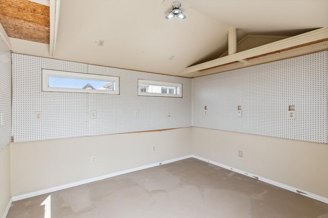 Storage Shed interior | Image 30