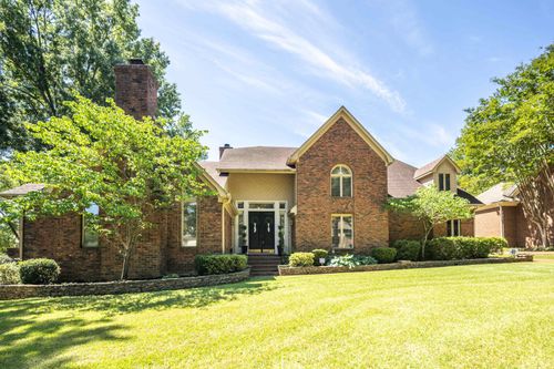 8701 Maple Creek Cv, Germantown, TN, 38139 | Card Image