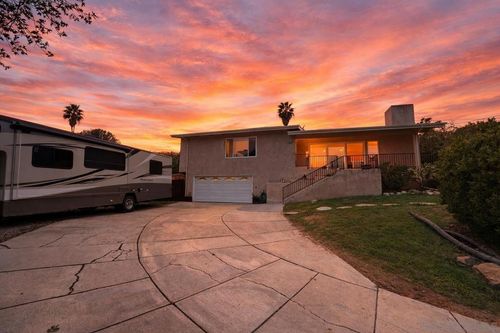 8918 Westhill Rd, Lakeside, CA, 92040 | Card Image