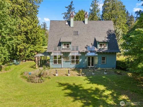 5513 Homestead Ln, Anacortes, WA, 98221-9568 | Card Image