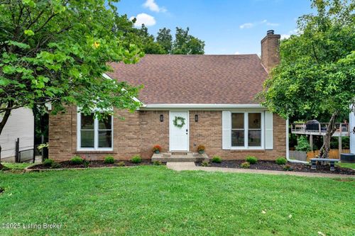 2731 Antone Pkwy, Louisville, KY, 40220-3476 | Card Image