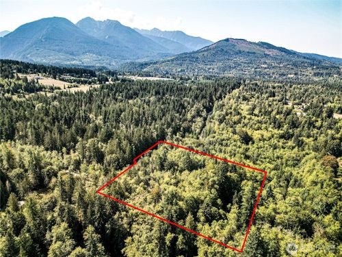 9999 Ripplebrook Dr, Port Angeles, WA, 98362 | Card Image