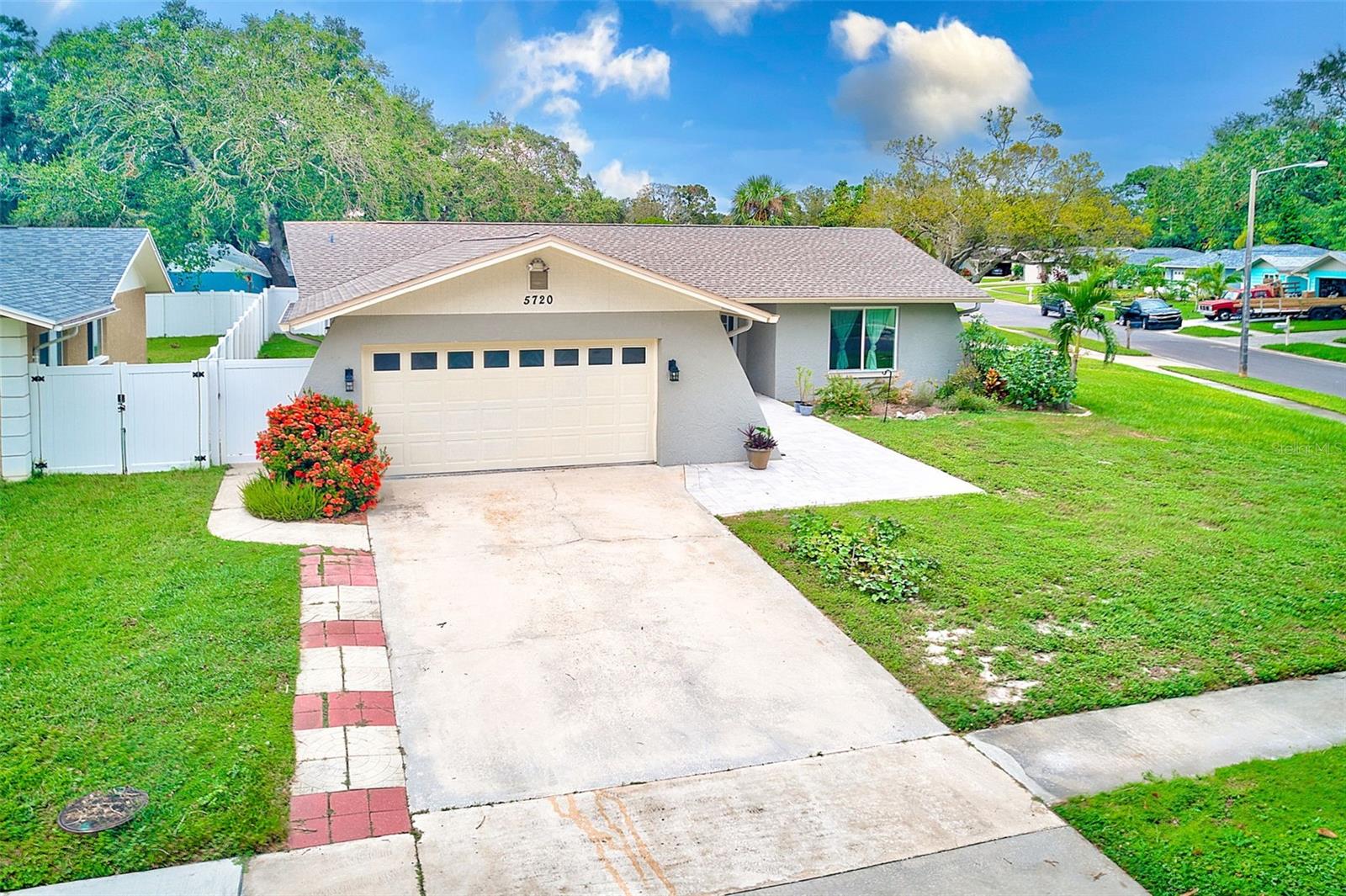 Applecross St, Saint Petersburg, FL 33709