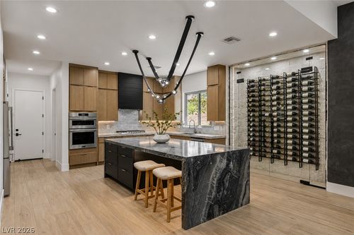 29 Desert Highlands Dr, Henderson, NV, 89052-6519 | Card Image