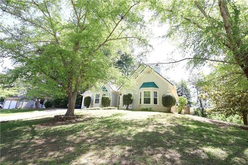 1092 Mountain Springs Dr Nw, Kennesaw, GA, 30144-5609 | Card Image