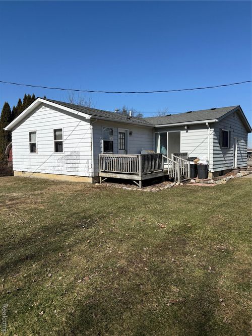 4350 Huron St, North Branch, MI, 48461-9351 | Card Image