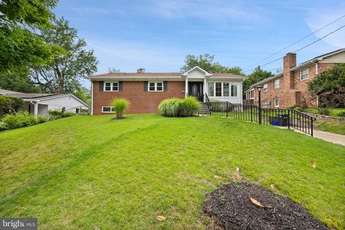10708 Meadowhill Rd, SILVER SPRING, MD, 20901-1528 | Card Image