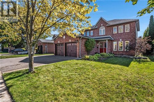 795 Saginaw Pky, Cambridge, ON, N1T1R3 | Card Image