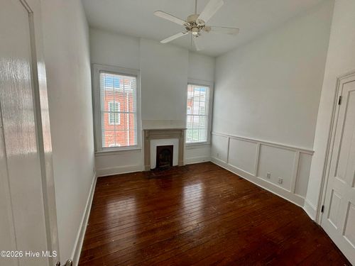 e-1030 Broad St, Augusta, GA, 30901-1166 | Card Image