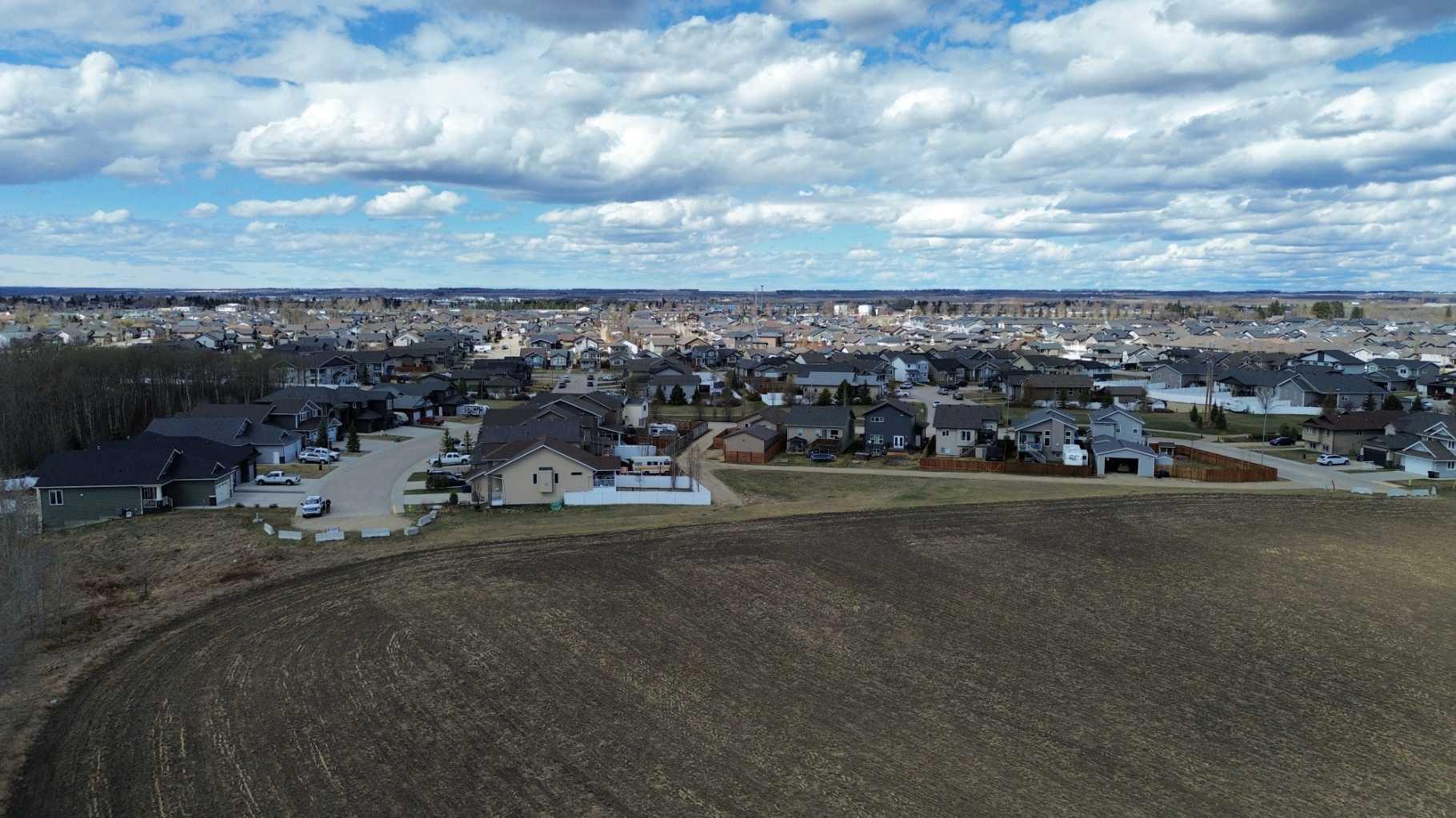 Land in Blackfalds