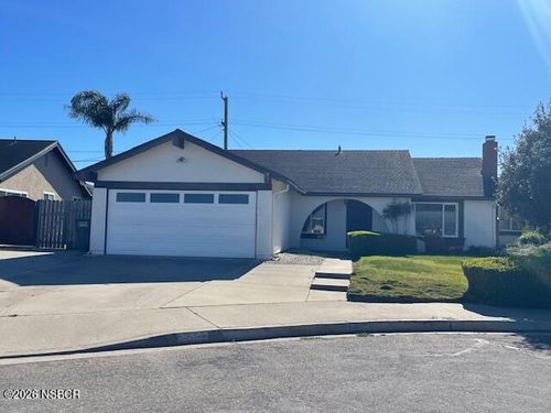1012 W Anthony Way, Lompoc, CA, 93436-3212 | Card Image