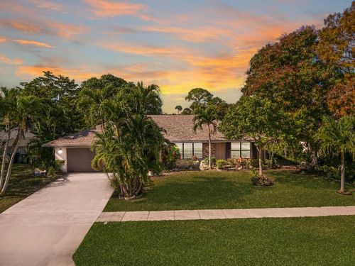 541 Azure Ave, Wellington, FL, 33414-8127 | Card Image