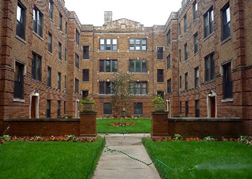 1e-3511 Racine Ave, Chicago, IL, 60657-1525 | Card Image