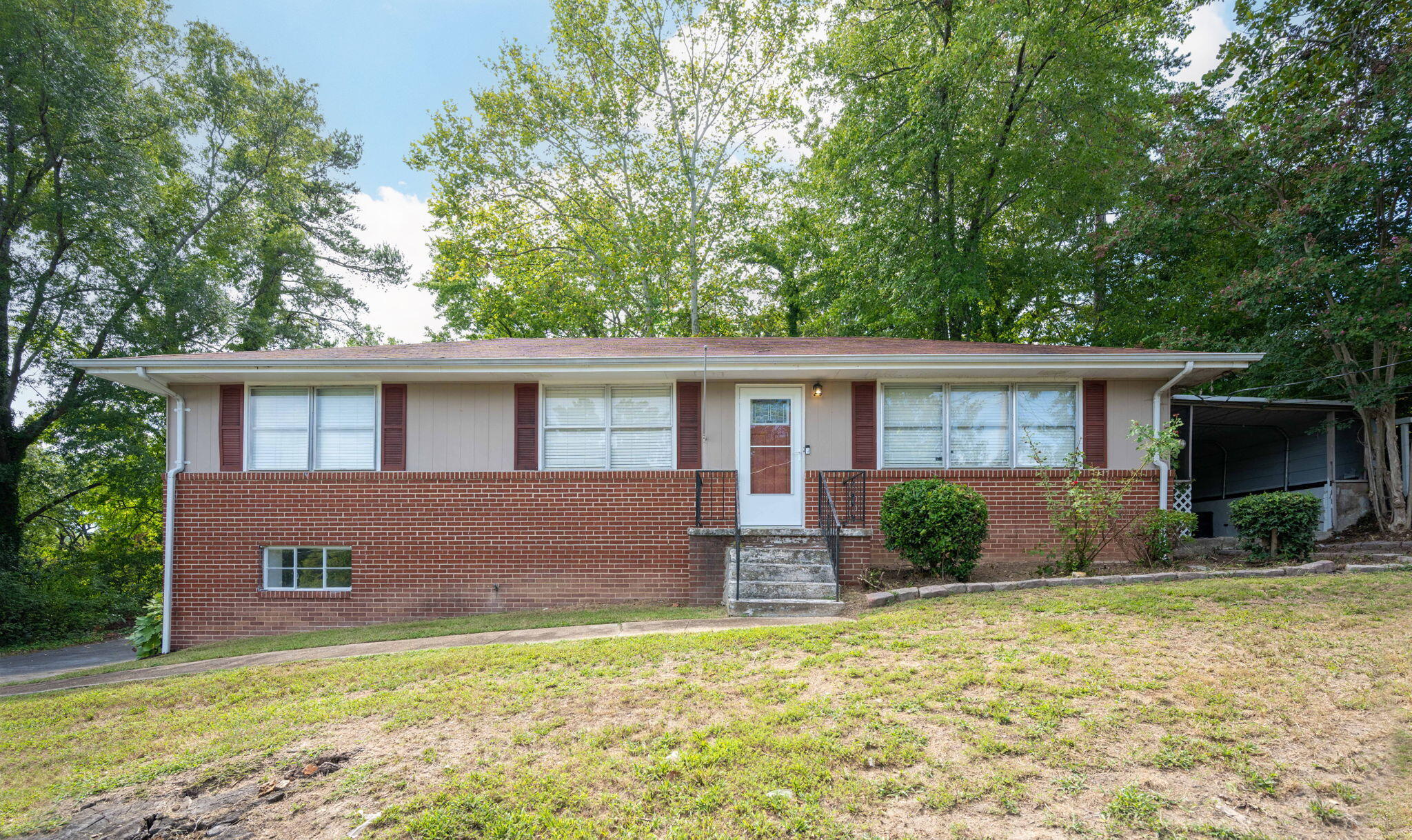 Mary Anna Dr, Chattanooga, TN 37412