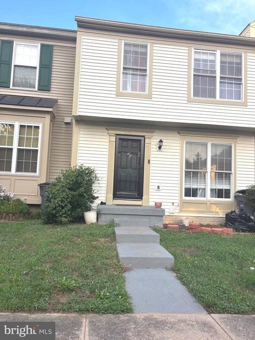 2011 Quiet Creek Ct, WOODBRIDGE, VA, 22192-6599 | Card Image