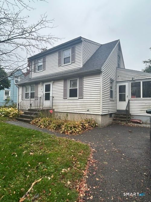 42 Girard Ave, Waterbury, CT, 06704-2006 | Card Image