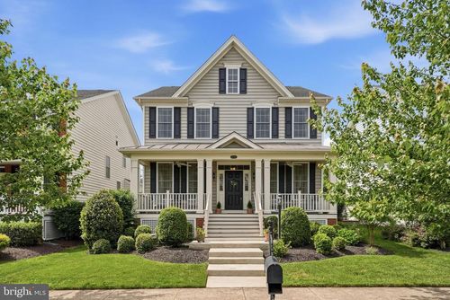 15107 Kroll Ln, HAYMARKET, VA, 20169-8171 | Card Image