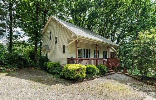 122 Arnold Hts, Waynesville, NC, 28786-2978 | Card Image