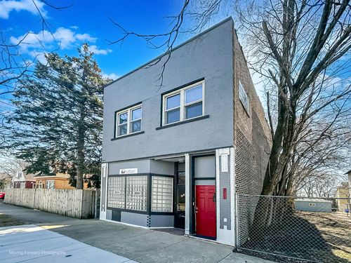 2711 E 93rd St, Chicago, IL, 60617-4110 | Card Image