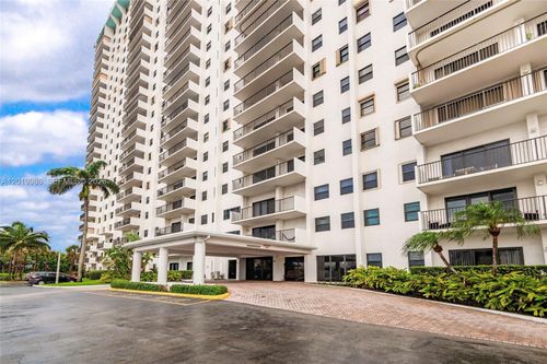610n-1201 S Ocean Dr, Hollywood, FL, 33019-2156 | Card Image