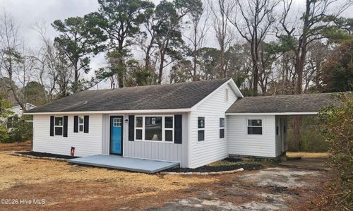 132 S Navassa Rd, Leland, NC, 28451-8290 | Card Image