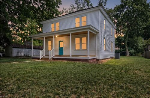 326 6th St, West Point, VA, 23181 | Card Image