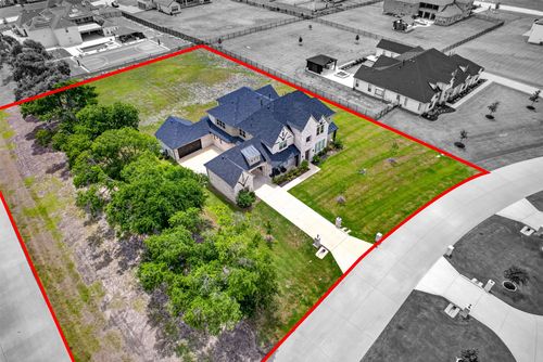 1405 Gairloch Dr, Lucas, TX, 75002-0105 | Card Image