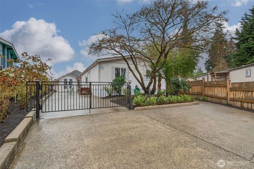 12825 Ne 198th Ct, Bothell, WA, 98011-2560 | Card Image