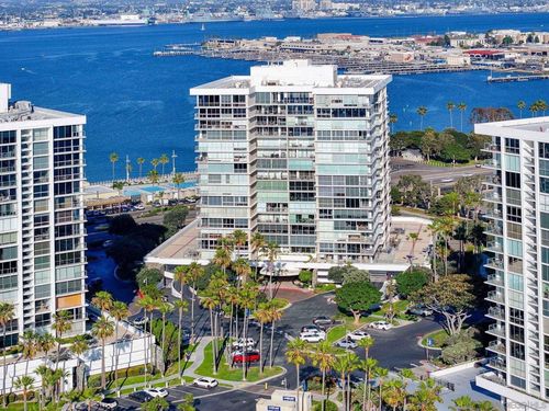 807-1820 Avenida Del Mundo, Coronado, CA, 92118-4034 | Card Image