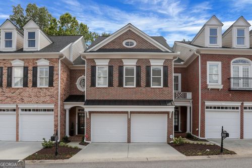 2555 Milford Ln, Alpharetta, GA, 30009-8714 | Card Image