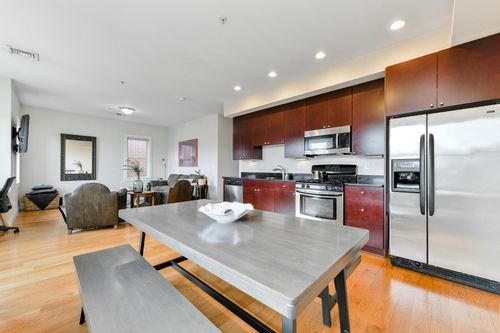 apt-5-329 W Broadway, Boston, MA, 02127-1953 | Card Image