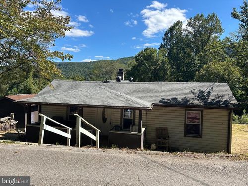 2512 Orr St, Big Stone Gap, VA, 24219-2248 | Card Image
