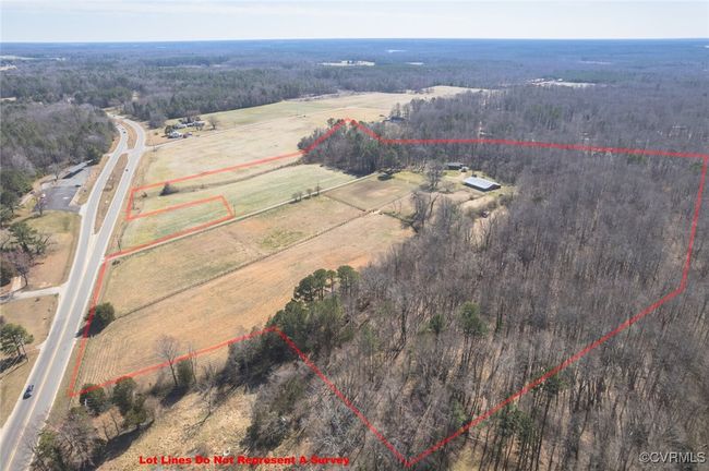 1316 General Puller Hwy, House other with 3 bedrooms, 2 bathrooms and null parking in Saluda VA | Image 47