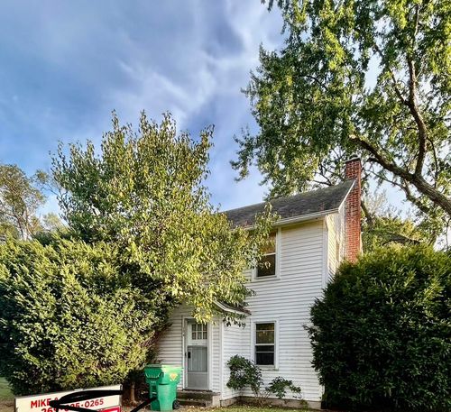 106 E Michigan Ave, White Pigeon, MI, 49099-9001 | Card Image