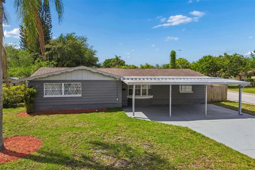 4352 Glissade Dr, NEW PORT RICHEY, FL, 34652-5327 | Card Image