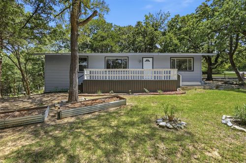 101 Lakewood Ln, Pottsboro, TX, 75076-4679 | Card Image
