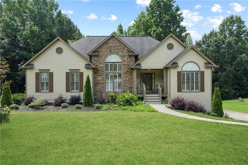 55 Garrison Dr, Dallas, GA, 30157-7936 | Card Image