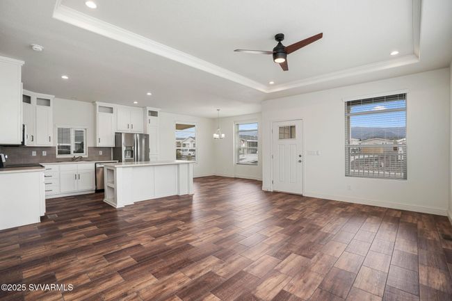 Living Room | Image 4