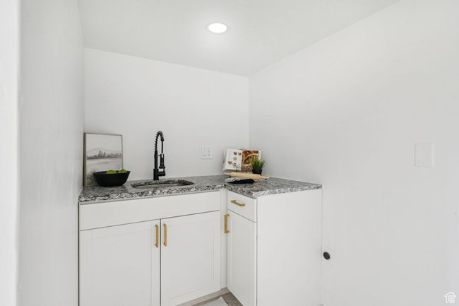 213 500, House other with 6 bedrooms, 4 bathrooms and 6 parking in Nephi UT | Image 45