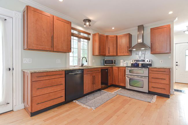 2 Howard St, House other with 3 bedrooms, 2 bathrooms and null parking in Derry NH | Image 6